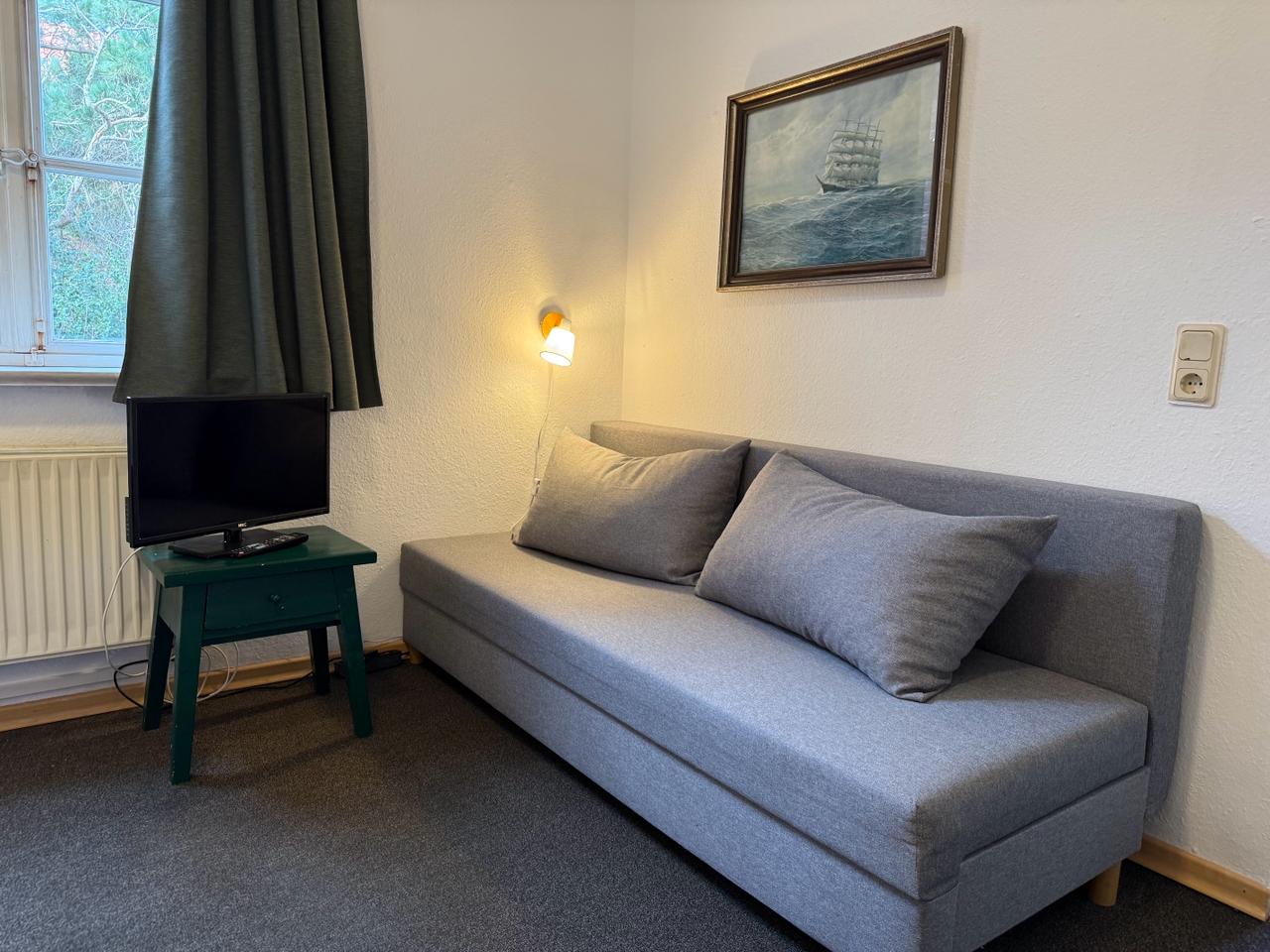 Fewo Wattwurm: (Schlaf-)Sofa mit TV